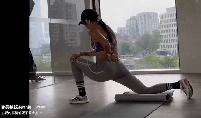 男生女生一起相嗟嗟