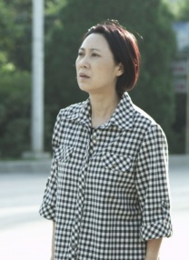 美女扒开超粉嫩的尿囗让人桶